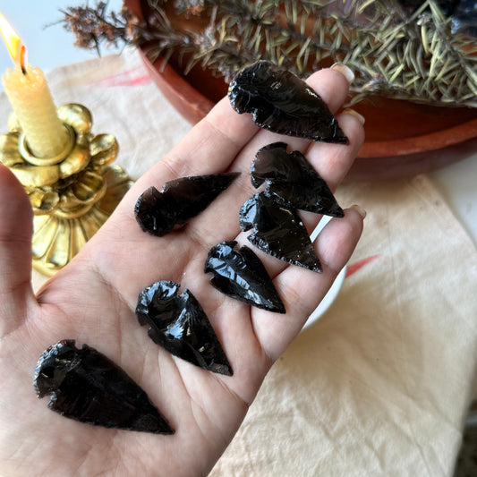 Black Obsidian Small - Arrowheads