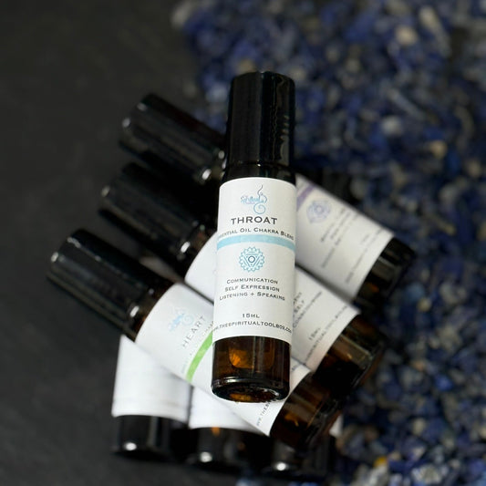 Throat Chakra Essential Oil | Communication – Self-Expression – Listening